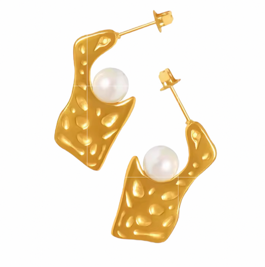 Lola Gold and Pearl Earrings
